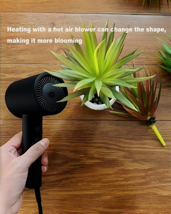 LJY 2 Pieces Realistic Artificial Faux Succulent Yucca Vera Greenhouse Small Plants Unpotted for Home Garden Decoration (Spring Green)